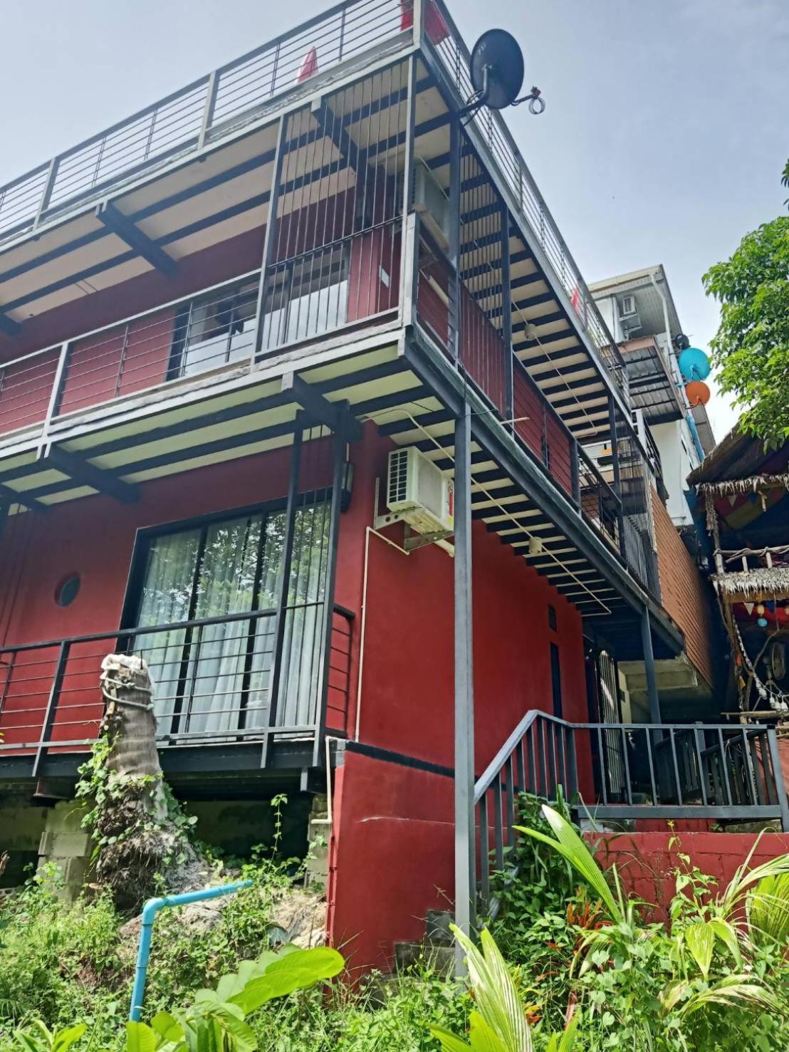 White Jail At Koh Tao Hostel מראה חיצוני תמונה